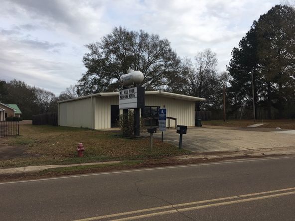 716 W Georgetown St, Crystal Springs, MS 39059